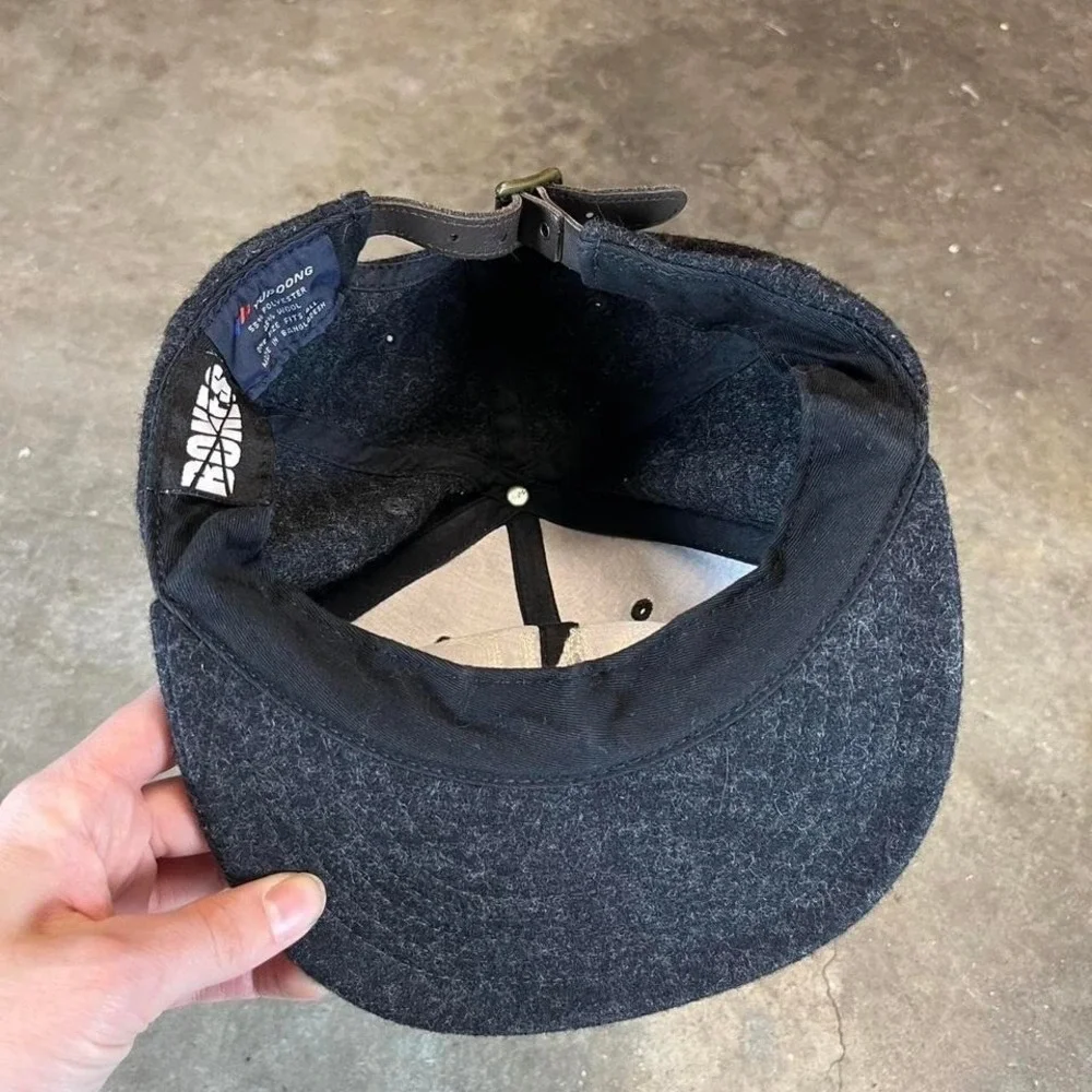 Bones black wool‎ snapback hat